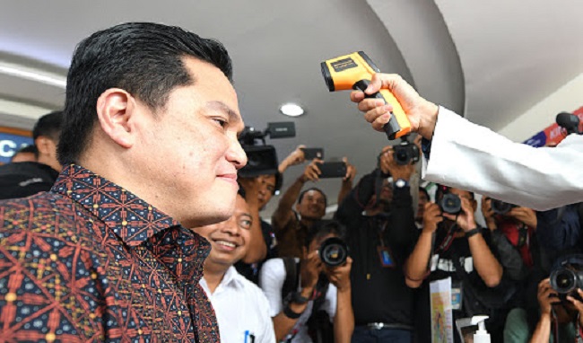 Menteri BUMN Erick Thohir saat meninjau langsung store Kimia Farma di kawasan Jakarta Pusat, Rabu (4/3/2020)/foto.economiczone