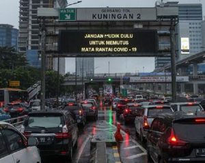 Kondisi jalan di pintu tol Kuningan Jakarta/net