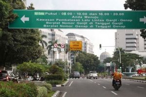 Pemprov DKI kembali memberlakukan pembatasan kendaraan dengan mekanisme plat ganjil genap (Foto: Istimewa)