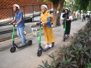 Skuter Online transportasi ramah lingkungan - Foto: Ist