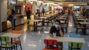 Suasana resto di dalam mall - Foto: Antara