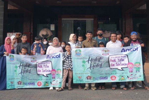 Media Reformasi Indonesia menggelar acara silaturahmi dan halal bihalal sekaligus santunan kepada anak yatim di Taman Impian Jaya Ancol, Jakarta Utara, Minggu (21/5/2023). (Foto: istimewa)