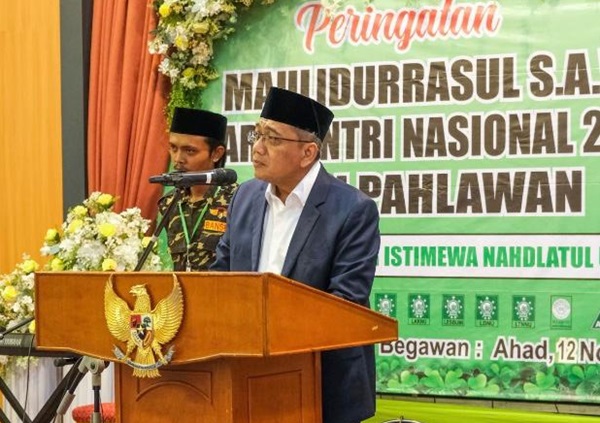 Duta Besar RI untuk Brunei Darussalam Dr. Achmad Ubaedillah menyampaikan sambutan pada acara Maulid Nabi di Aula KBRI Bandar Seri Begawan (BSB) Brunei Darussalam pada 12 November 2023 (Foto: Dok. KBRI Bandar Seri Begawan).