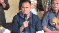 Saipul Jamil saat memberikan klarifikasi soal penangkapannya di Polsek Tambora, Jakarta Barat, Sabtu (6/1/2024). Foto: istimewa polisi