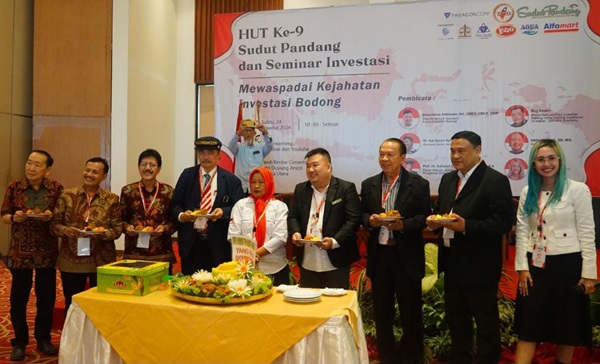 Syukuran HUT ke-9, Media Sudut Pandang Sukses Gelar Seminar Hukum Investasi Bodong